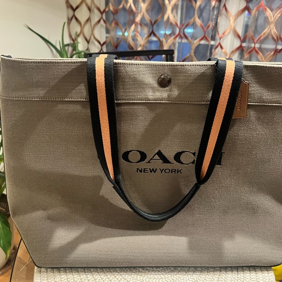 Coach Gray Tote Bag with Black Accents - Picture 3 of 8